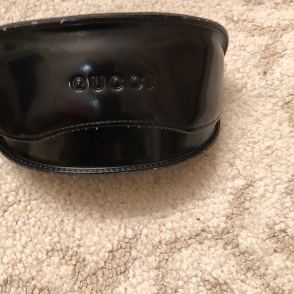 GUCCI green wraparound sunglasses